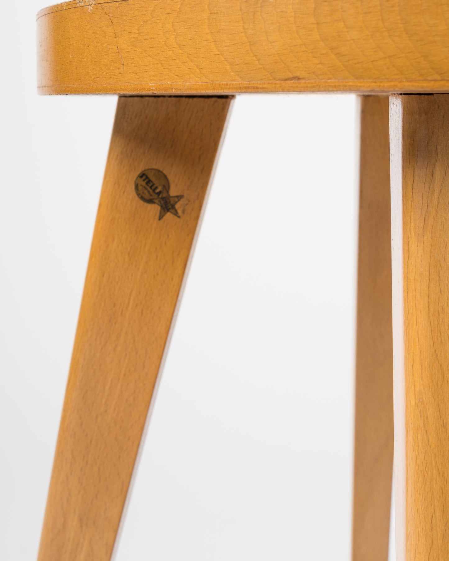 Four legged and copper plated steel ring stool by Stella manufacture France 1950's this item will ship from France