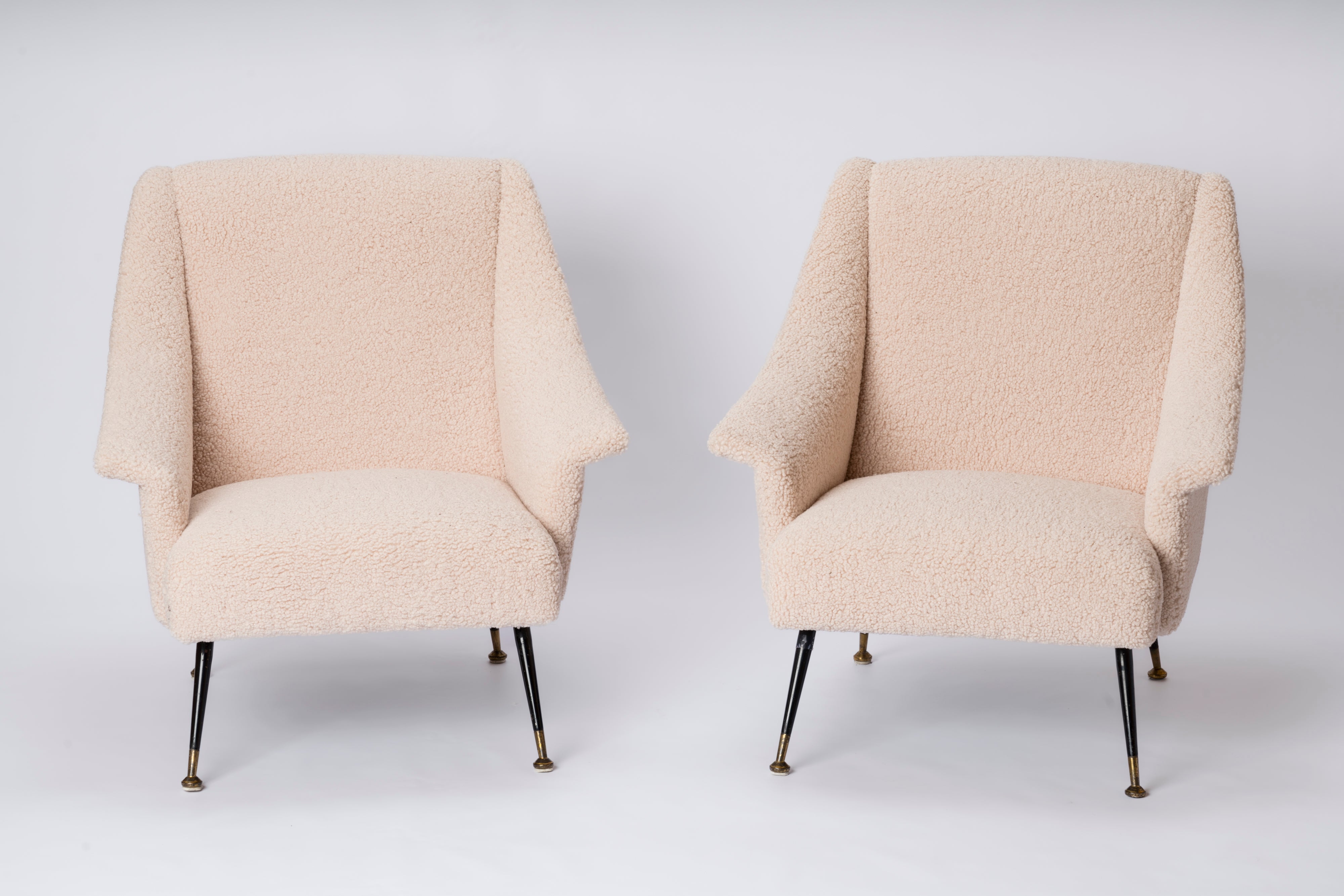 Pair of Creme Bouclé Italian Armchairs with Black and Brass Feet, Italy, 1960s