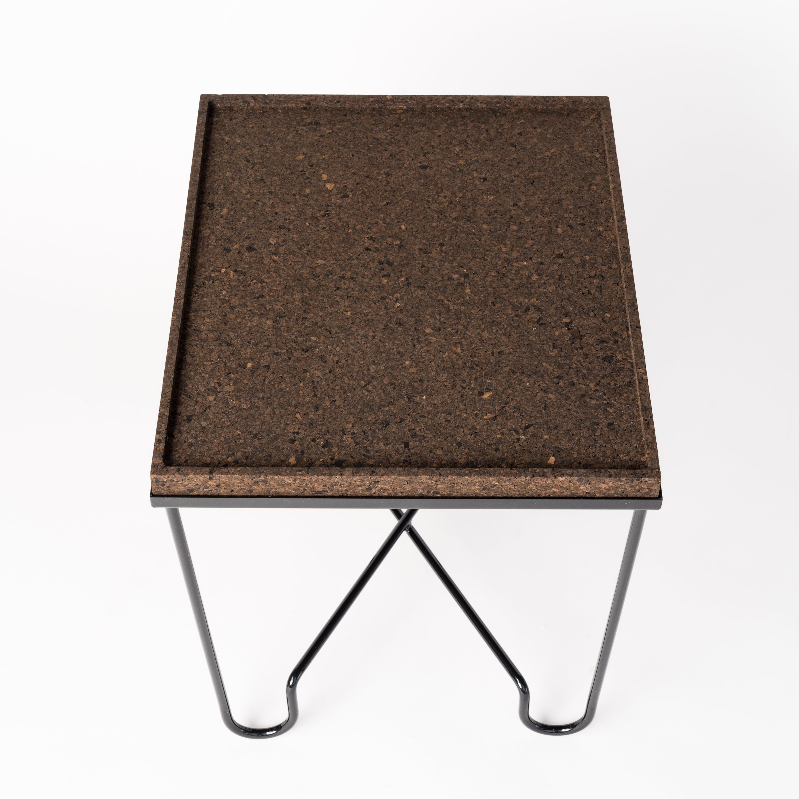 "Aronde" Black Lacquered Steel Side Table with Burnt Cork Top