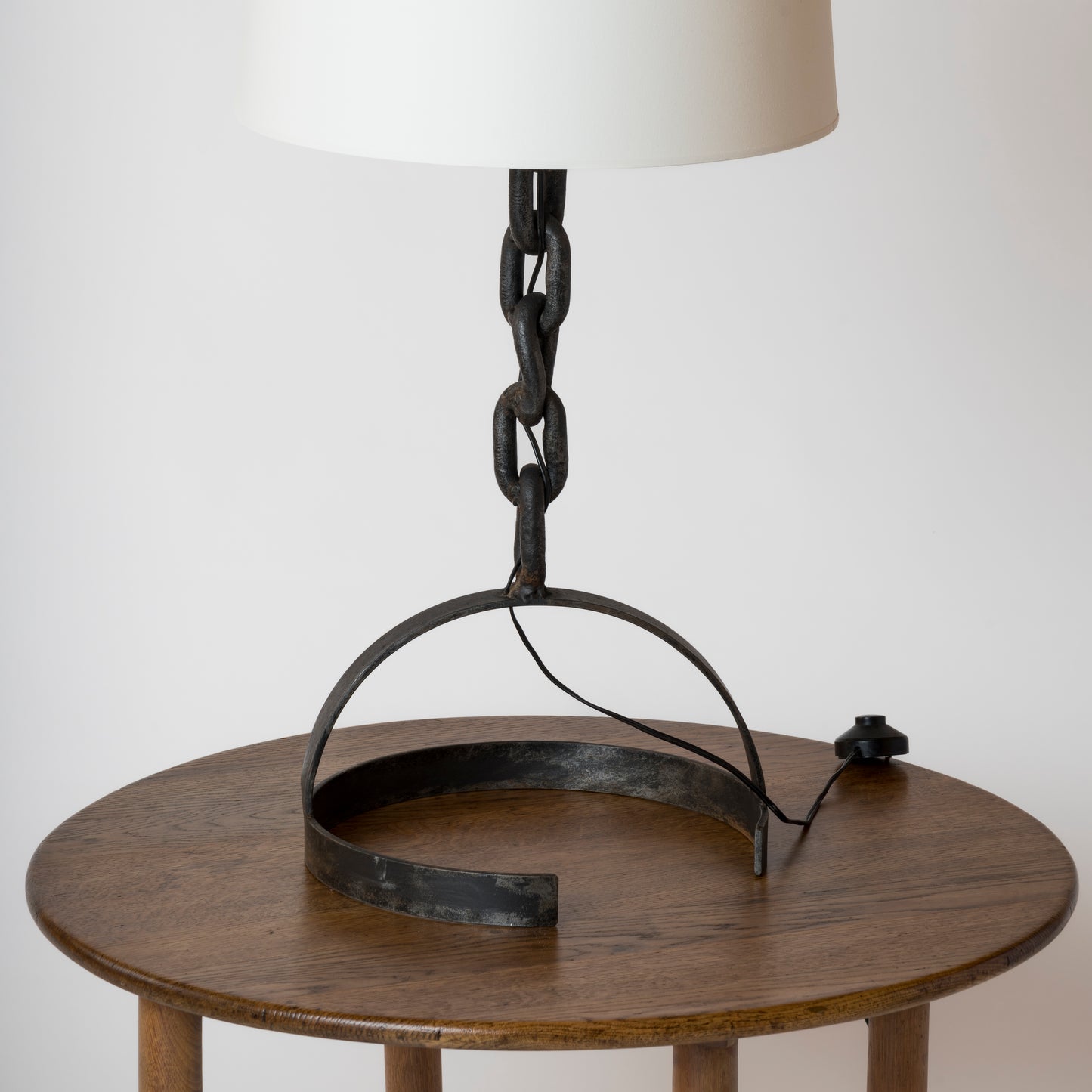Brutalist Welded Chain Iron Table Lamp - France 1970's