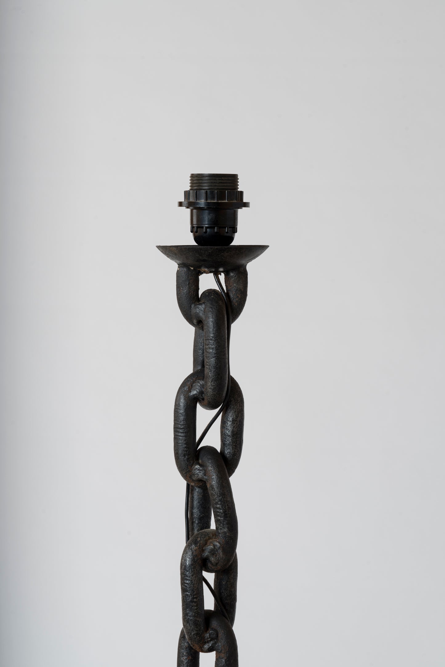 Brutalist Welded Chain Iron Table Lamp - France 1970's