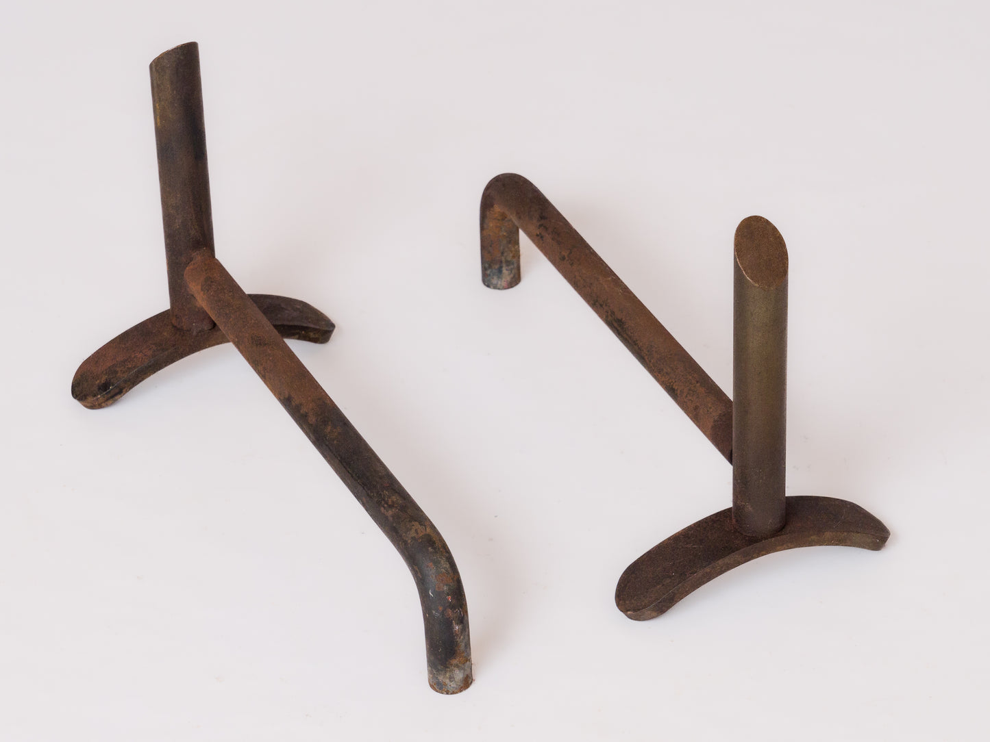 Pair of Minimalist Oxydated Steel Andirons w. Cutaway End - France 1980's