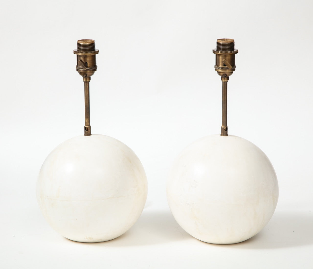 Pair of Handmade Plaster Table Lamps with Globe Bases by Facto Atelier Paris