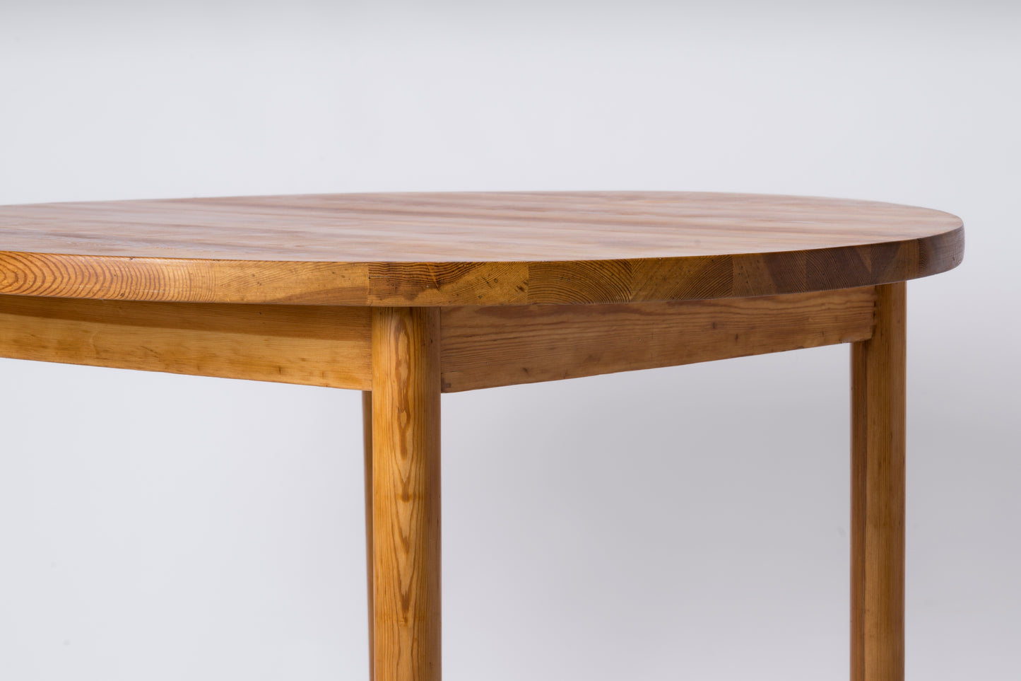 Solid Pinewood Center Table in the Style of Perriand - France 1970's