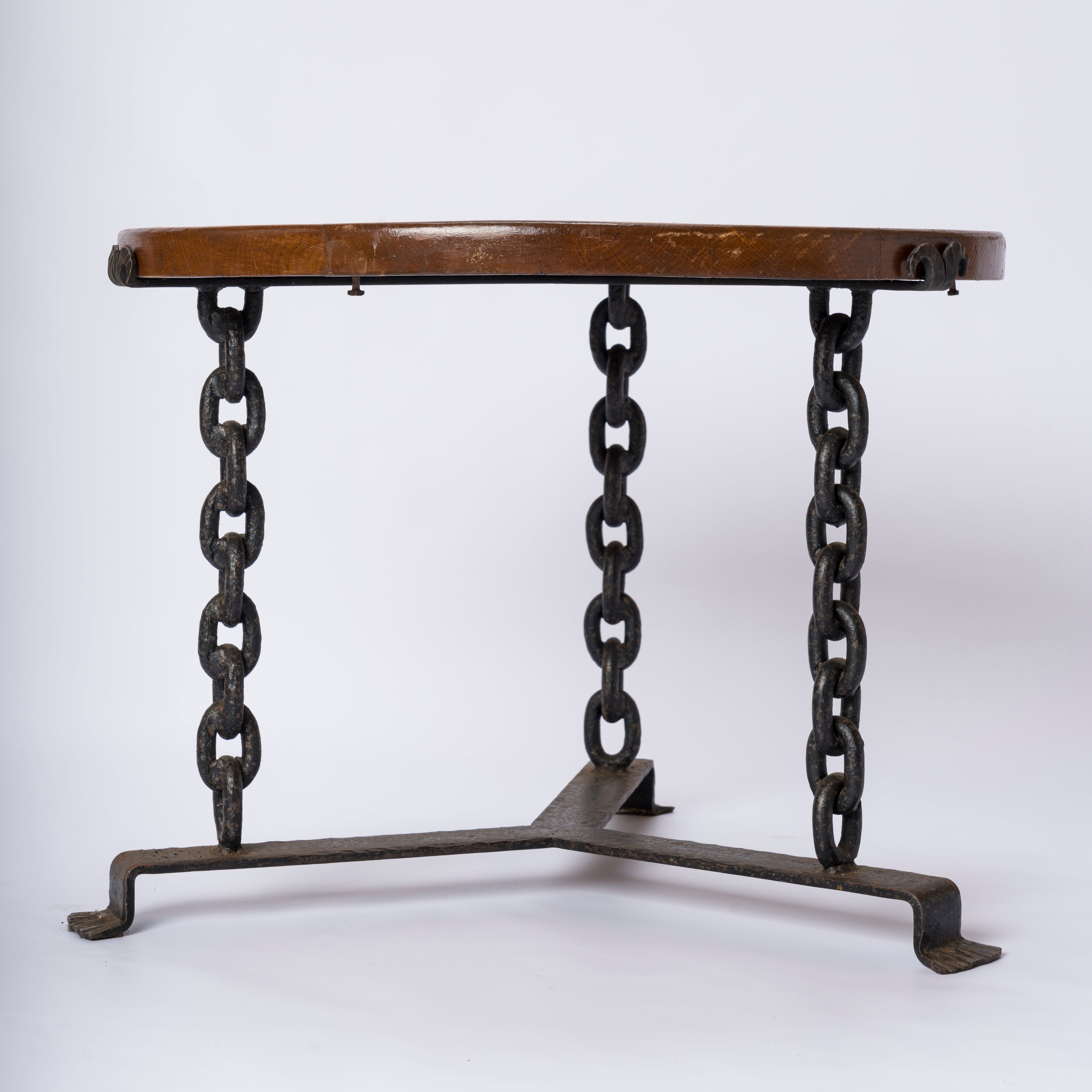 Brutalist Black Welded Chain and Solid Tinted Oak Top Side Table - France 1970s