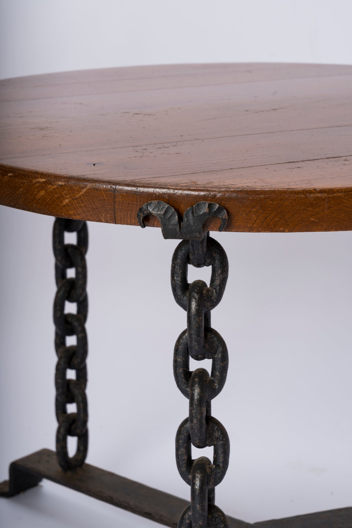 Brutalist Black Welded Chain and Solid Tinted Oak Top Side Table - France 1970s