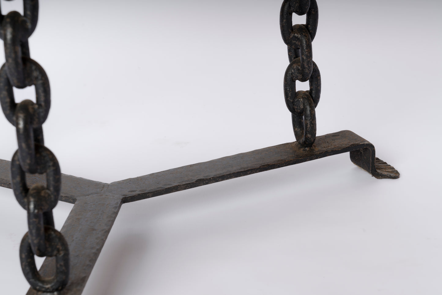 Brutalist Black Welded Chain and Solid Tinted Oak Top Side Table - France 1970s