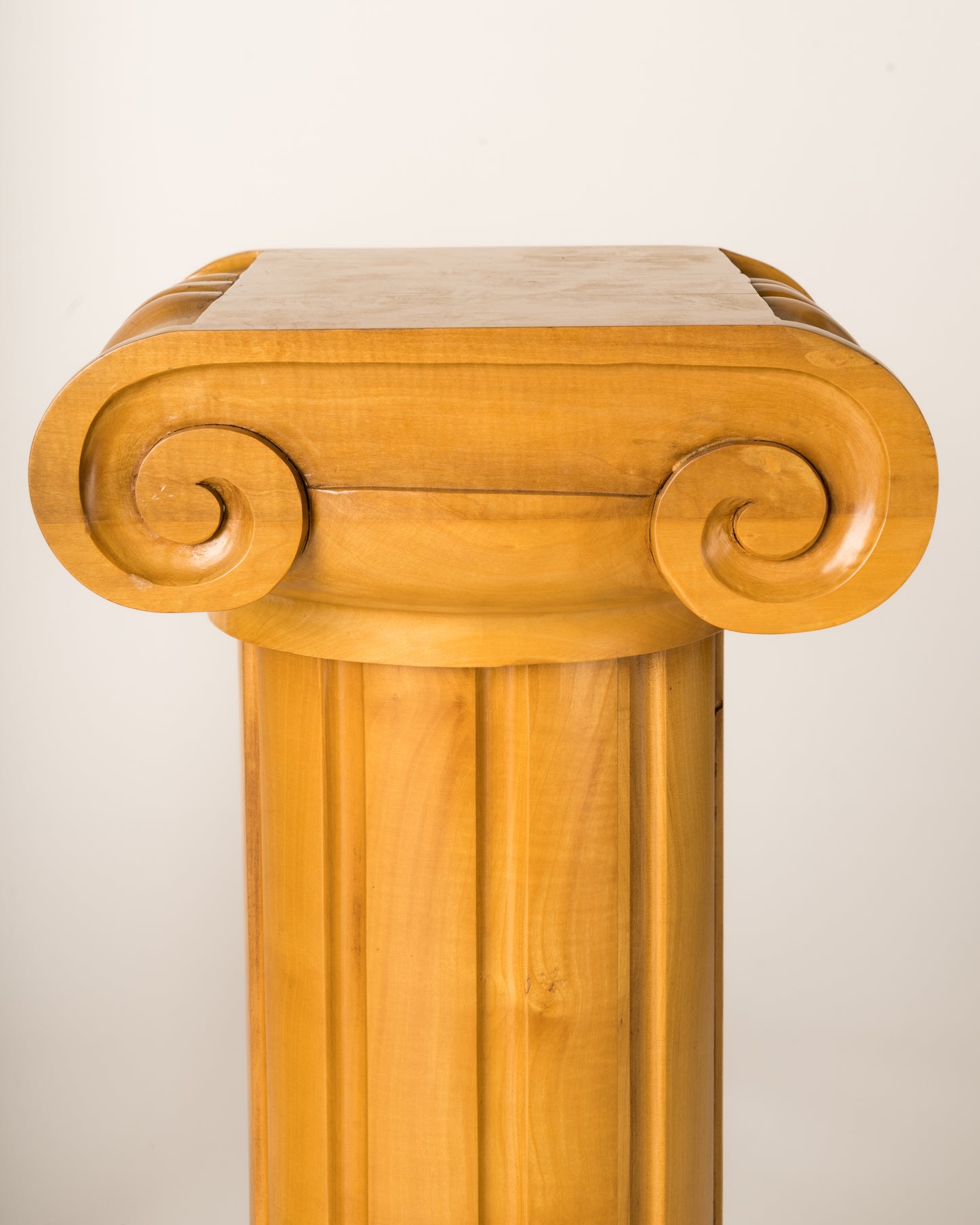 Memphis Inspired Solid Sycamore Ionic Pedestals or Gueridon, Italy 1970's