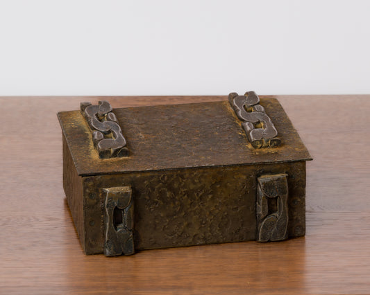 Curb Chain Brutalist "Martelé" Patinated Steel Decorative Box - France 1970's