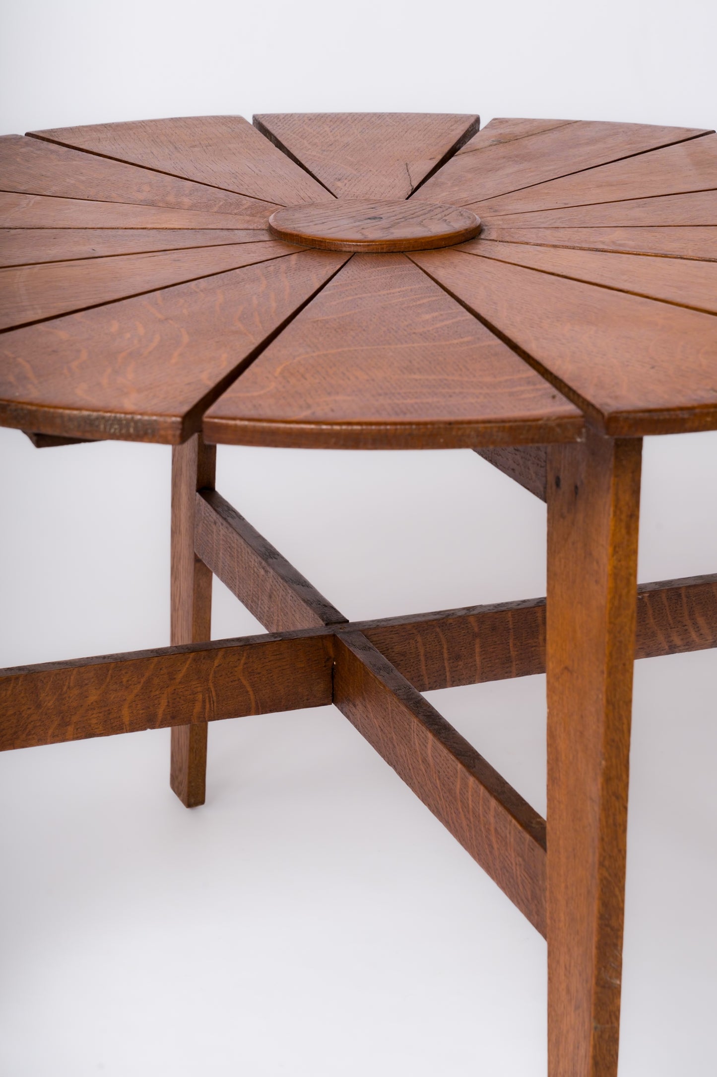 Daisy Shaped Oak Slats Round Coffee Table - France 1950's