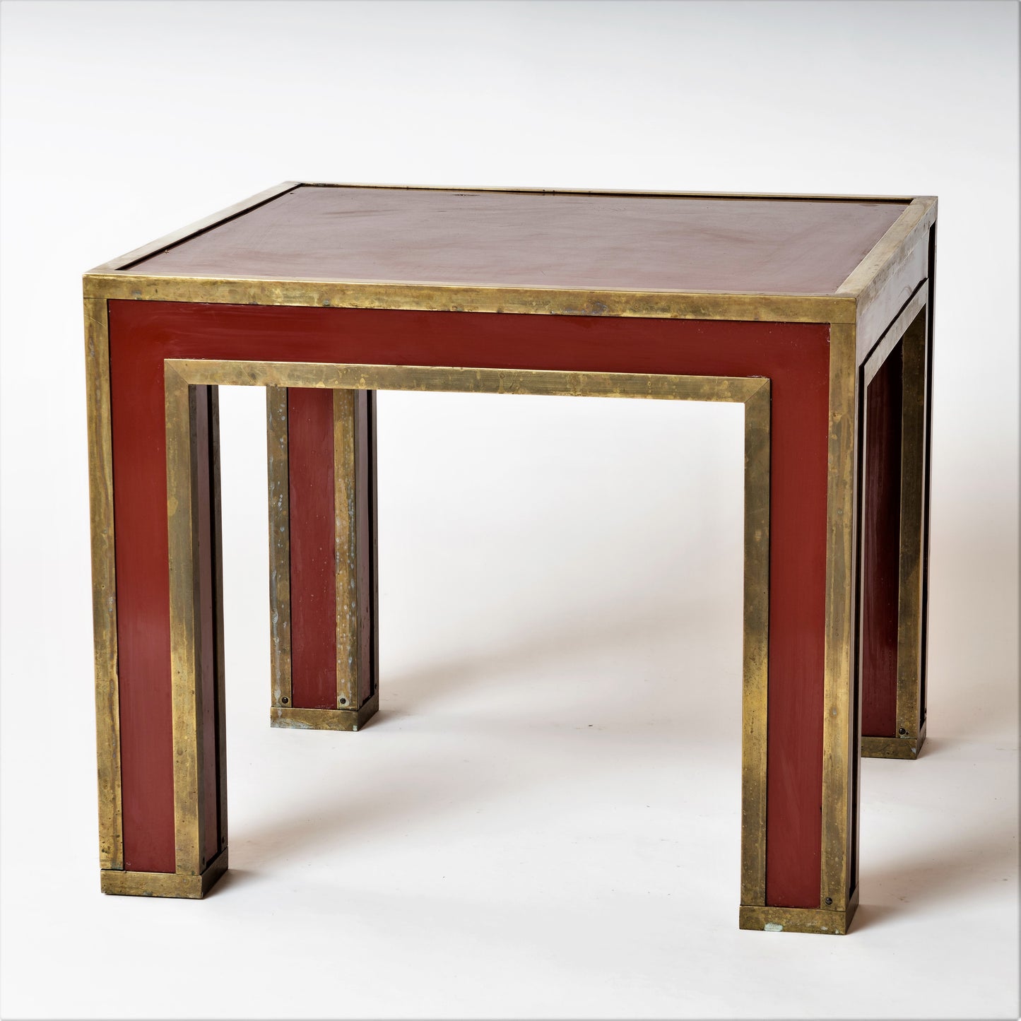 Red Lacquer Laminate & Patinated Brass Edges Side Table, France, 1970s