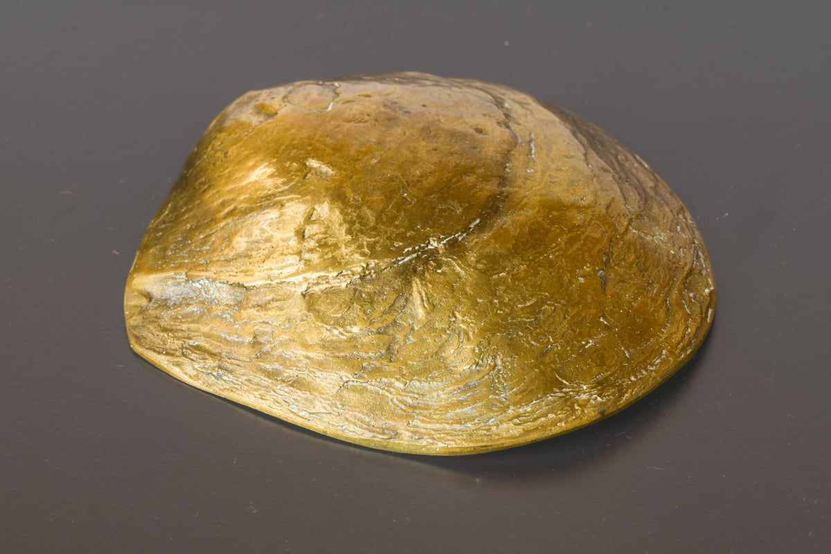 Solid Bronze Oyster Shaped Vide Poche att. Monique Gerber - France 1970's