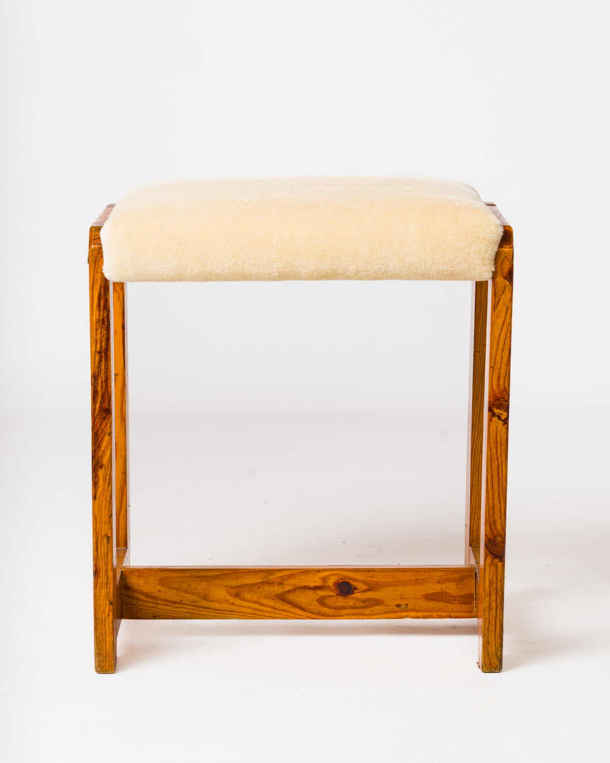 "Mobilier de Montagne" Pinewood and Cream Mohair Bench - France 1970's