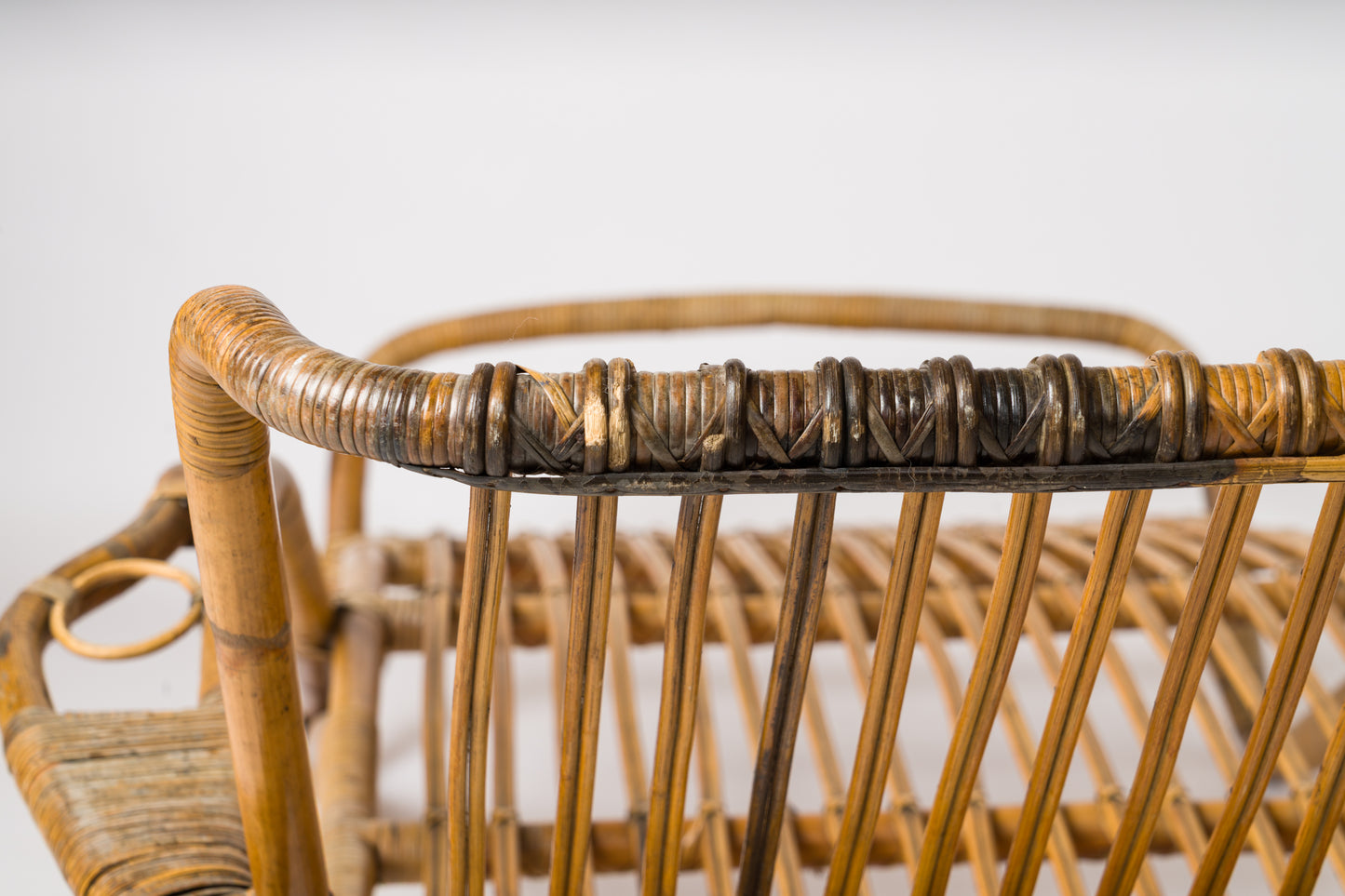 Rattan "Chaise-Longue" Pool Lounger With Original Rubber Casters - France 1950's
