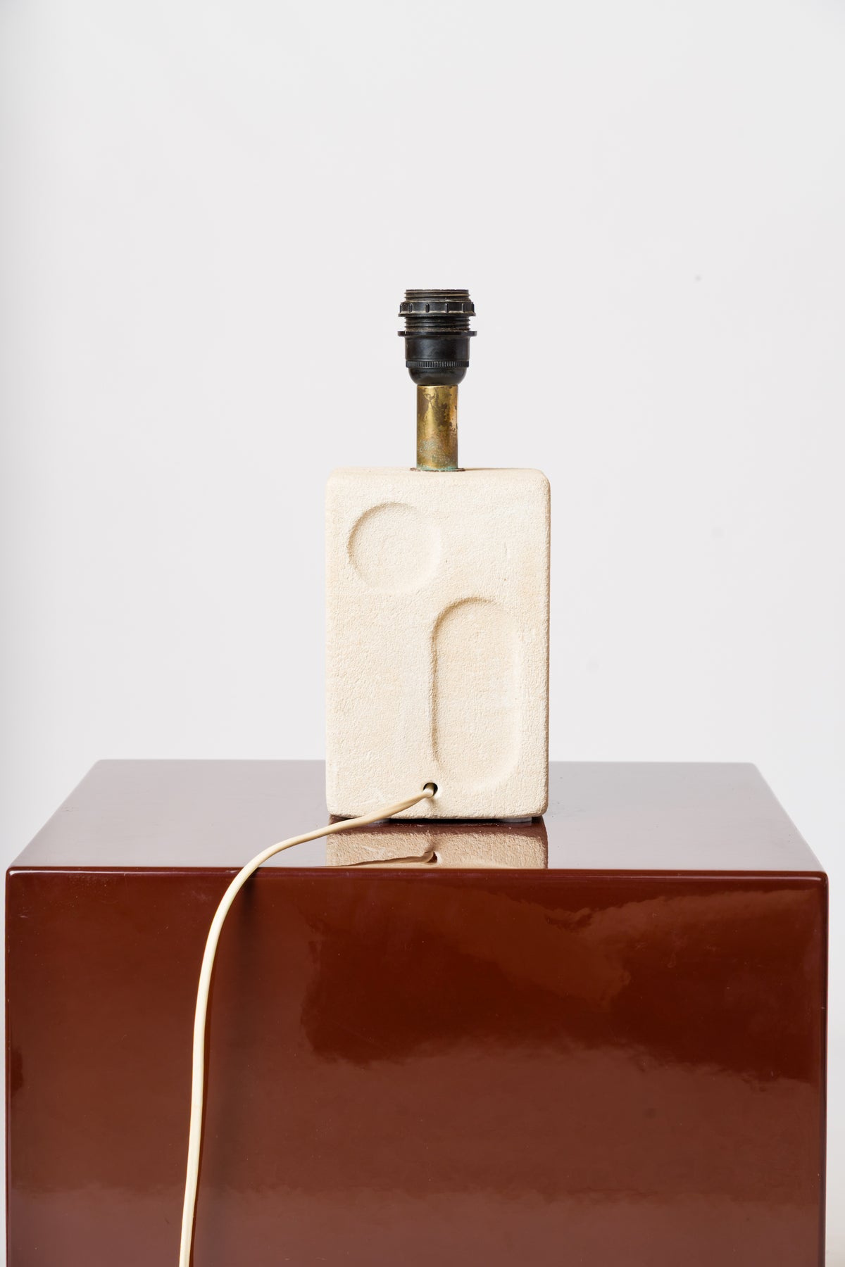 Engraved Minimalist "Pierre du Grad" Tormos Style Table Lamp - France 1970's