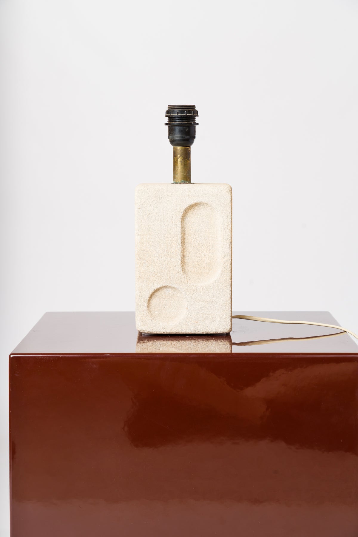 Engraved Minimalist "Pierre du Grad" Tormos Style Table Lamp - France 1970's