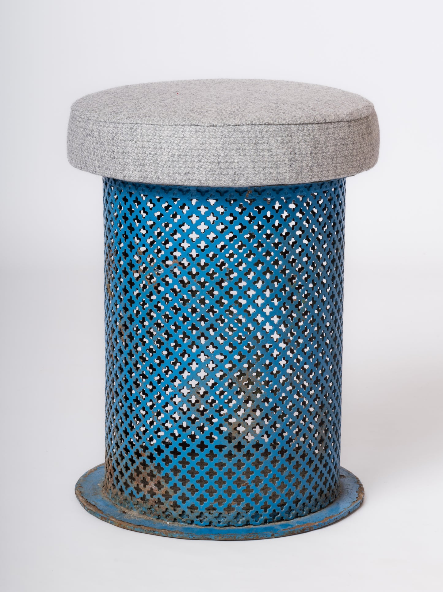 Stool In Blue Metal Mesh w. Openwork Design at. Mathieu Matégot - France 1960's