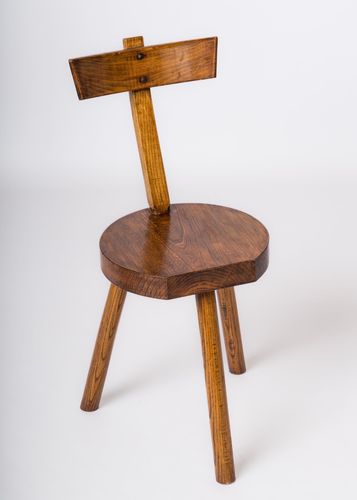 Single Stained Oak Tripod Chair in the Style of Olavi Hanninen - France 1950's