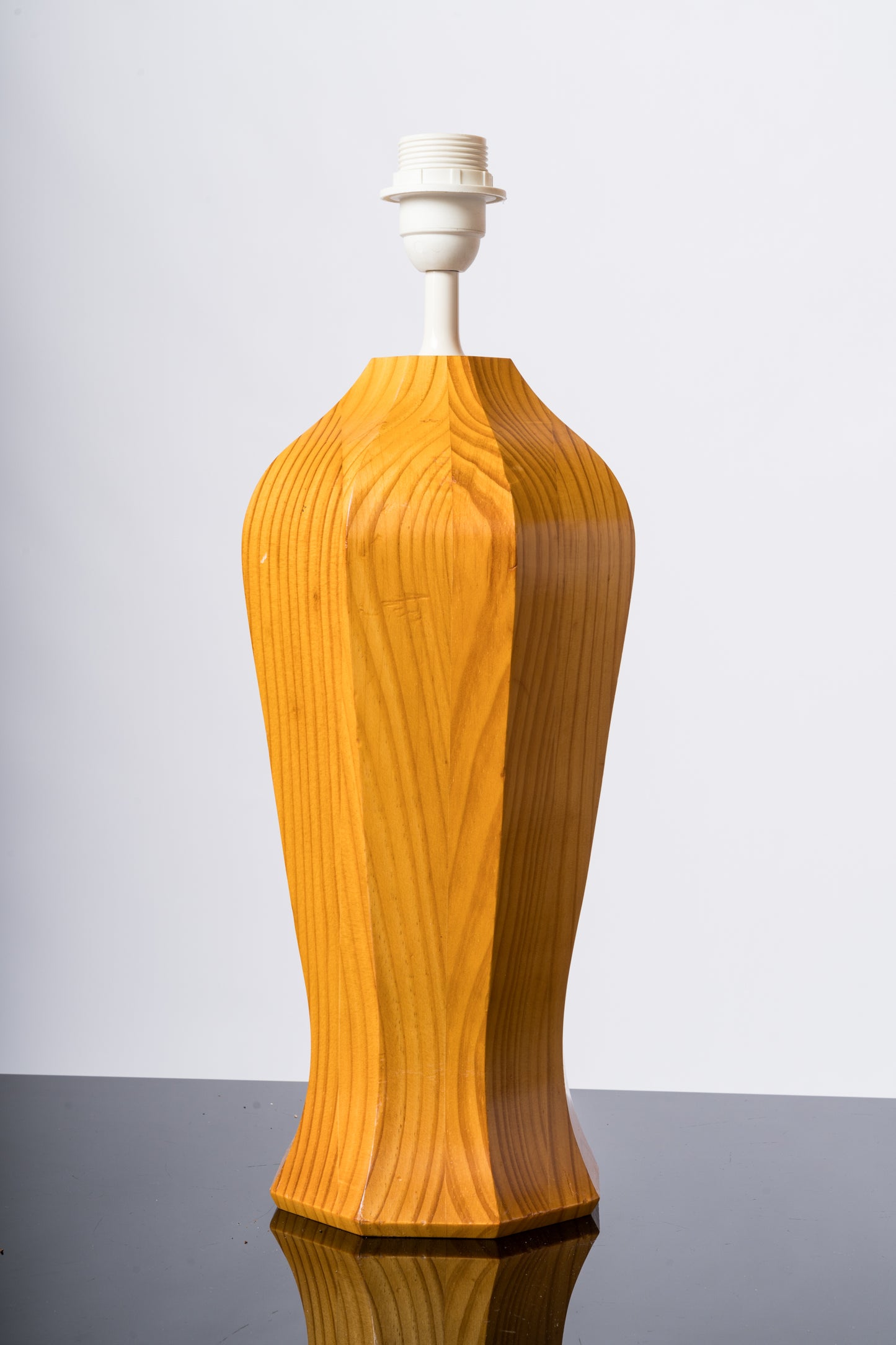 Tall Ogive Shaped Faceted Pine Wood Lamp - France 1980's