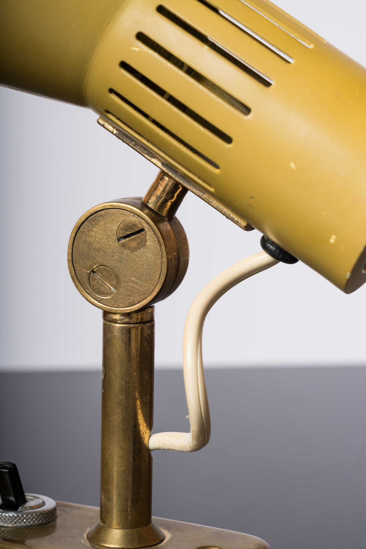 Signed Petite Marigold & Brass Midcentury Sconce by Stilnovo - Italy 1960's